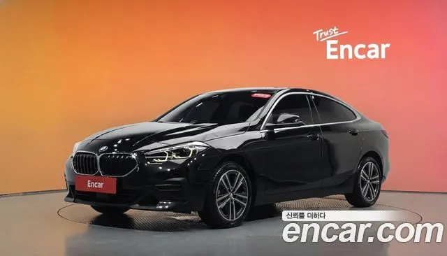 BMW 2-Series 220i Advantage