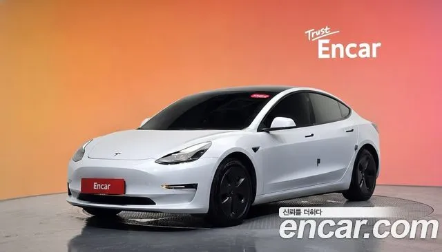 Tesla Model 3 Long Range AWD