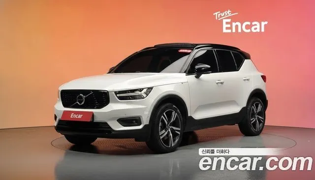 Volvo XC40 T4 R-Design
