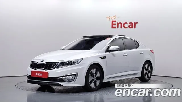 Kia K5 Luxury