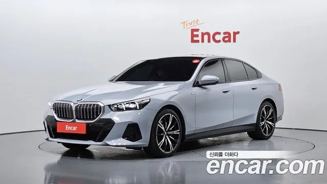 BMW 5-Series 530i xDrive M Sport