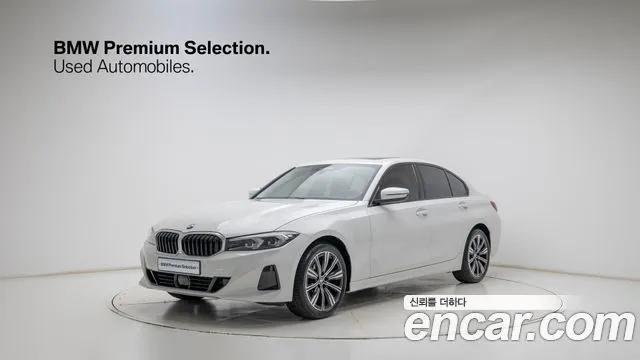 BMW 3-Series 320i