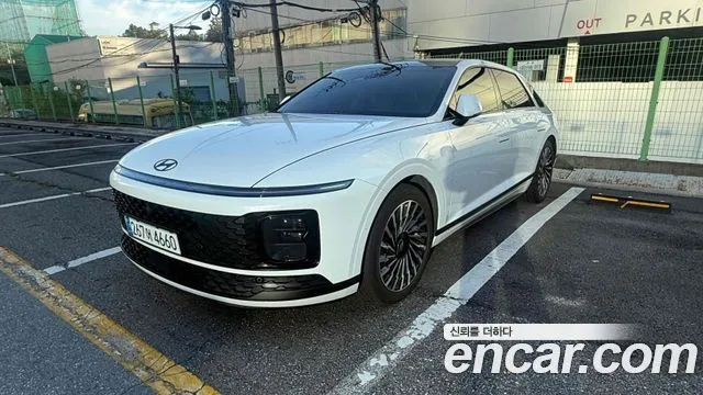Hyundai Grandeur Calligraphy