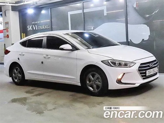 Hyundai AVANTE 1.6 LPI Style (Rental Car)
