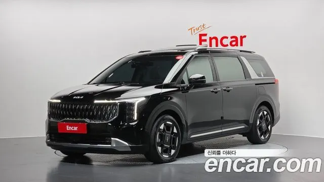 Kia Canival HEV 9seater Signature