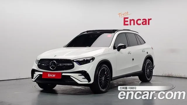 Mercedes-Benz GLC-Class GLC300 4MATIC AMG Line