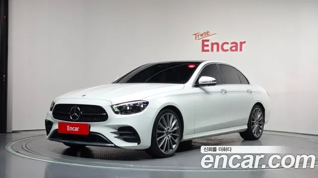 Mercedes-Benz E-Class E350 4MATIC AMG Line