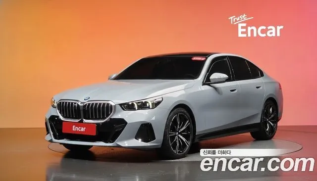 BMW 5-Series 530i xDrive M Sport