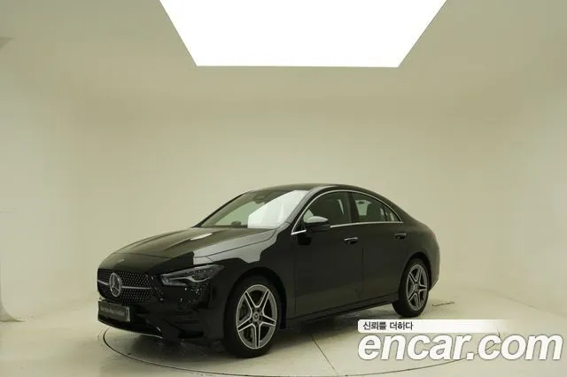 Mercedes-Benz CLA-Class CLA250 4MATIC