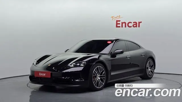 Porsche Taycan 4S