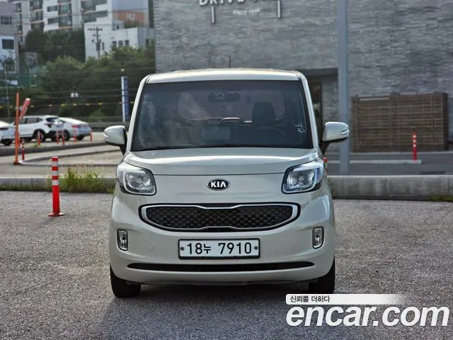 Kia RAY Luxury