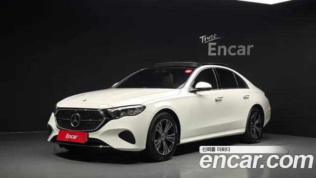 Mercedes-Benz E-Class E200 Avantgarde