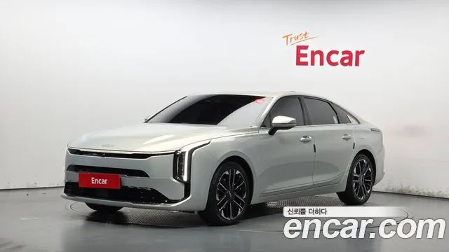 Kia K8 Signature