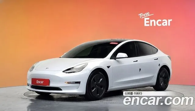 Tesla Model 3 Long Range AWD