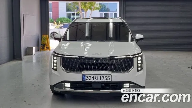 Kia Canival HEV 9seater Signature