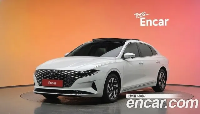 Hyundai Grandeur Le Blanc