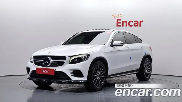 Mercedes-Benz GLC-Class GLC300 4MATIC AMG Line Coupe