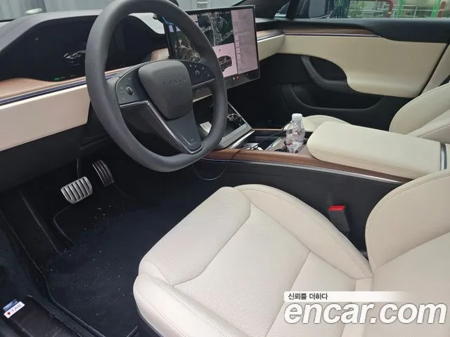 Tesla Model S AWD
