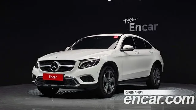 Mercedes-Benz GLC-Class GCL300 4MATIC Coupe