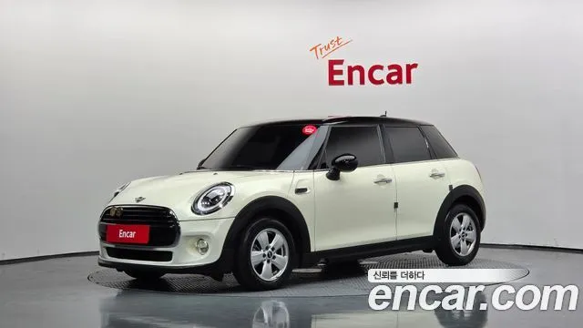 Mini Cooper 5Door Standard