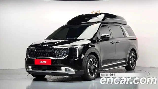 Kia Canival HEV 7-Seater Hi Limousine