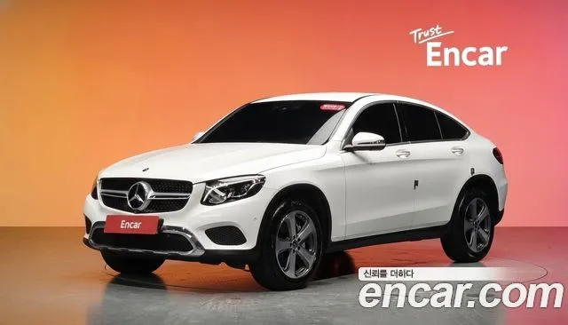 Mercedes-Benz GLC-Class GCL300 4MATIC Coupe