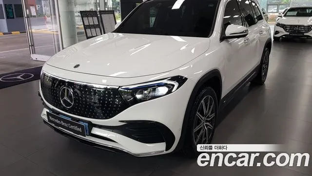 Mercedes-Benz EQB EQB300 4MATIC AMG Line