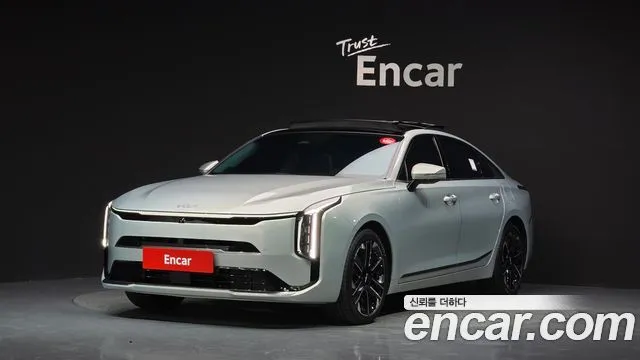 Kia K8 Signature