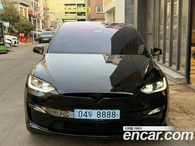 Tesla Model X Plaid