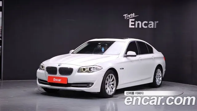 BMW 5-Series 528i