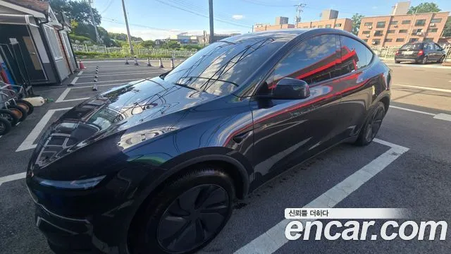 Tesla Model Y Premium RWD