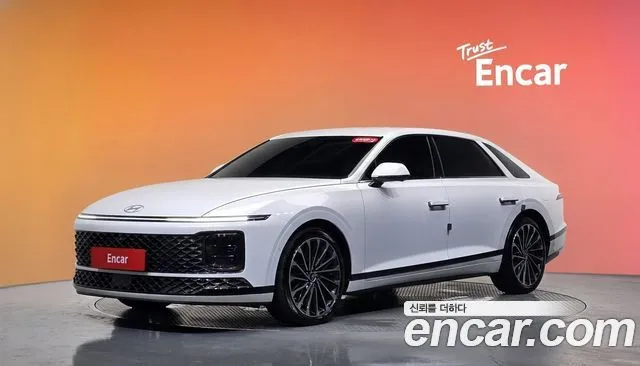 Hyundai Grandeur Calligraphy