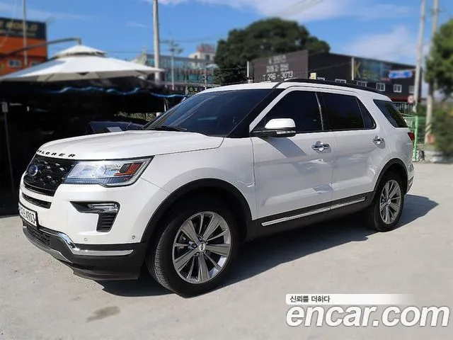 Ford Explorer 2.3 Limited 4WD