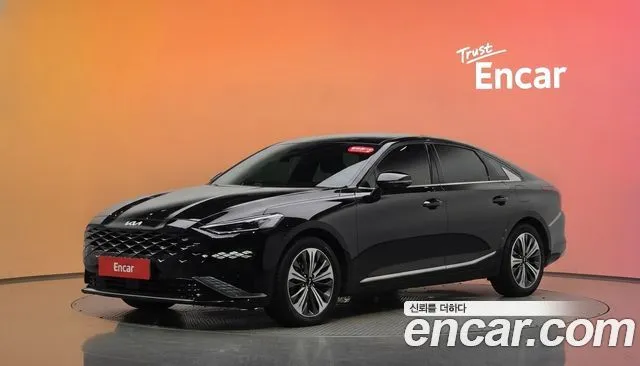 Kia K8 Signature