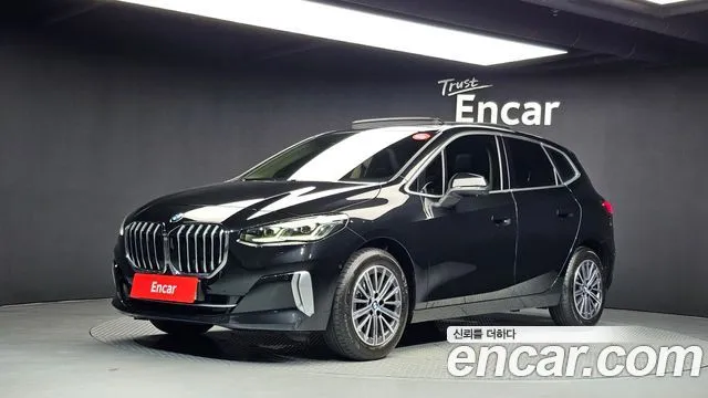 BMW 2-Series 220i Luxury