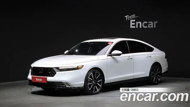 Honda Accord 2.0 Hybrid Touring
