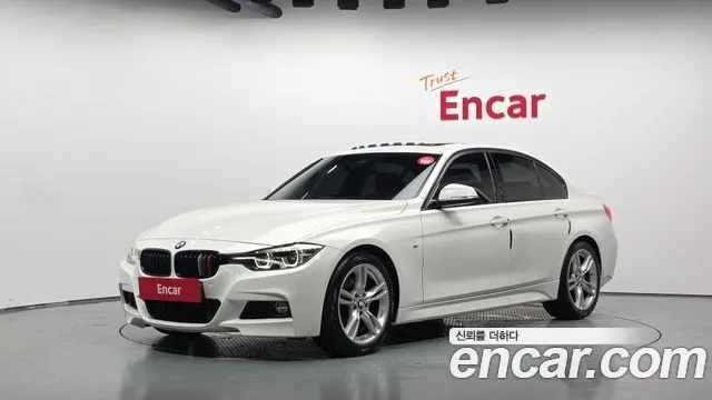 BMW 3-Series 330i M Sport Shadow