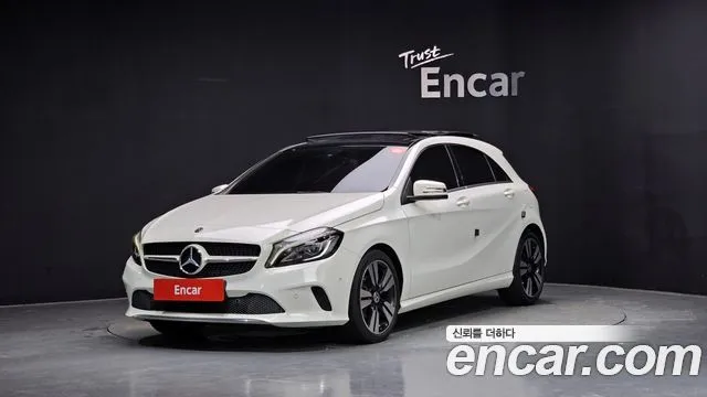 Mercedes-Benz A-Class A200
