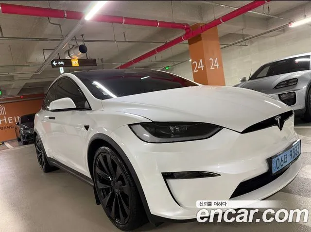 Tesla Model X AWD
