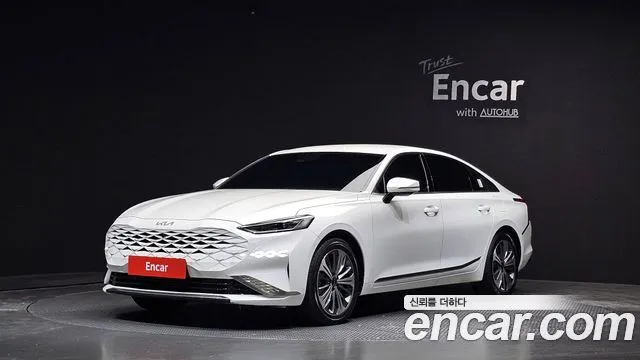 Kia K8 Signature