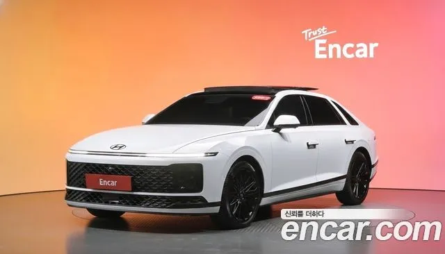 Hyundai Grandeur Calligraphy