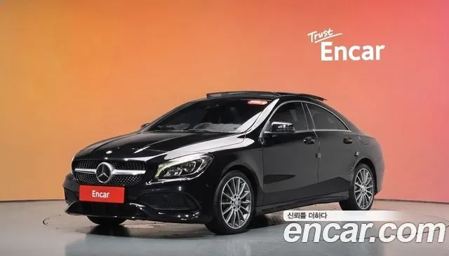 Mercedes-Benz CLA-Class CLA250 4MATIC AMG Line