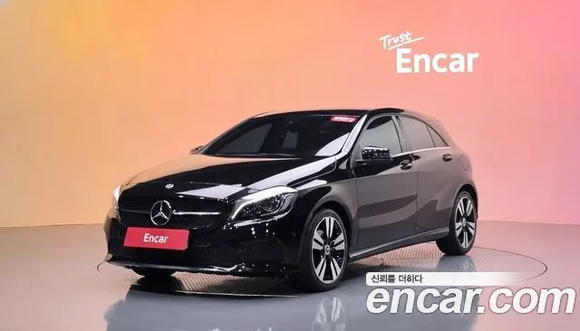 Mercedes-Benz A-Class A200
