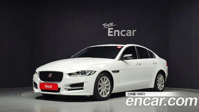 Jaguar XE 20t Prestige