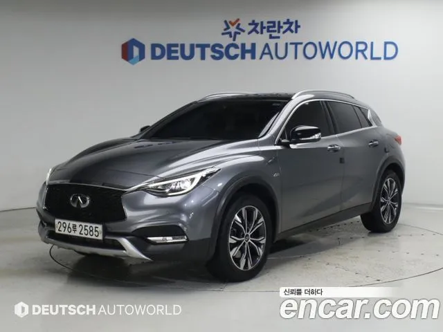 Infiniti QX30 2.0 Essential AWD