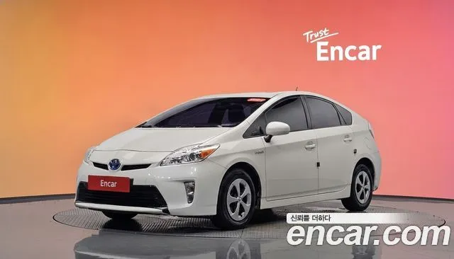 Toyota Prius 1.8 E