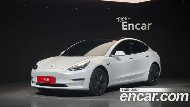 Tesla Model 3 Standard Range Plue RWD