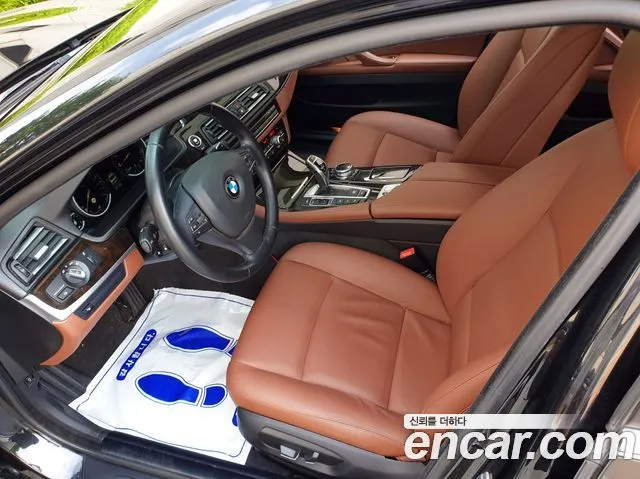BMW 5-Series 528i xDrive