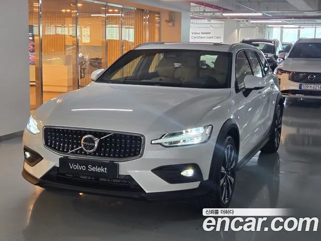 Volvo V60 B5 Ultra AWD