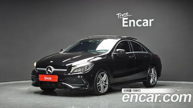 Mercedes-Benz CLA-Class CLA220 AMG Line